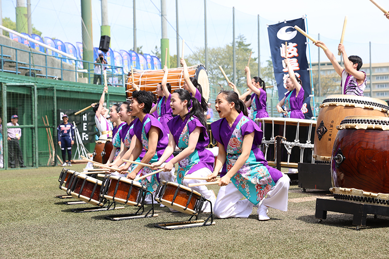 岐阜県立岐阜総合学園高等学校　太鼓部の演舞