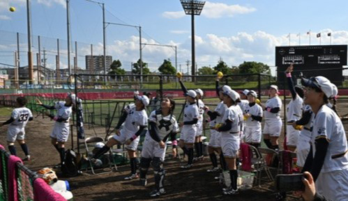 サインボールの投げ込み