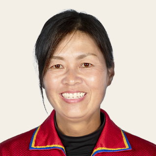 山路 典子