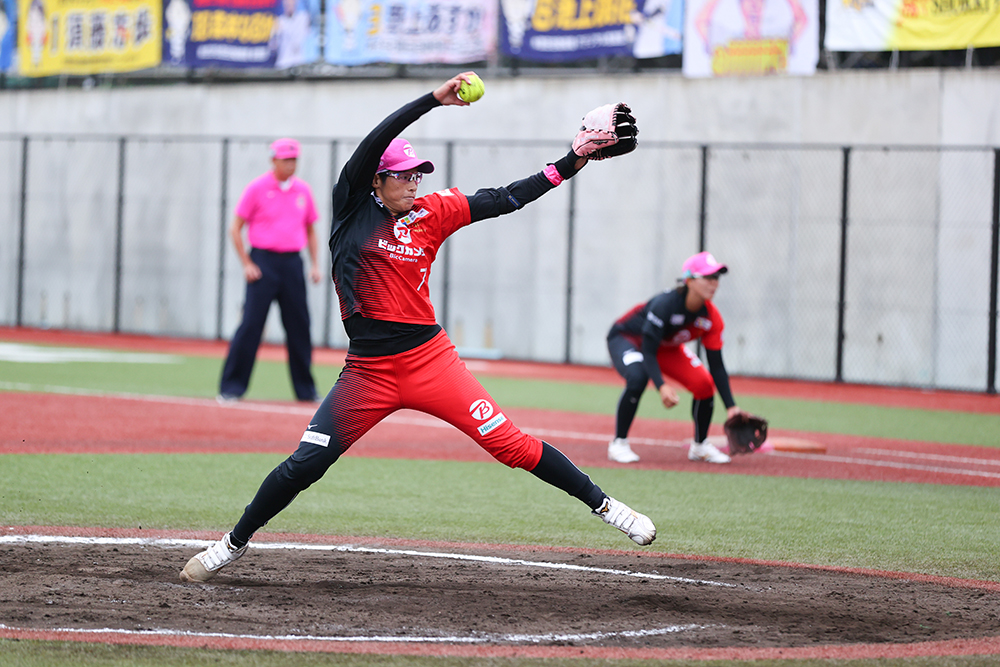 通算250勝・通算2500奪三振 上野由岐子選手